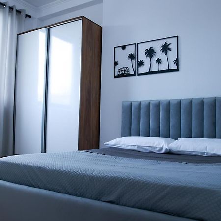 Bianca Vista Tirana Apartment ภายนอก รูปภาพ