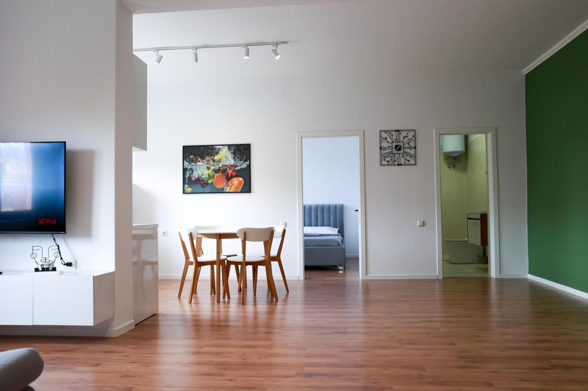 Bianca Vista Tirana Apartment ภายนอก รูปภาพ