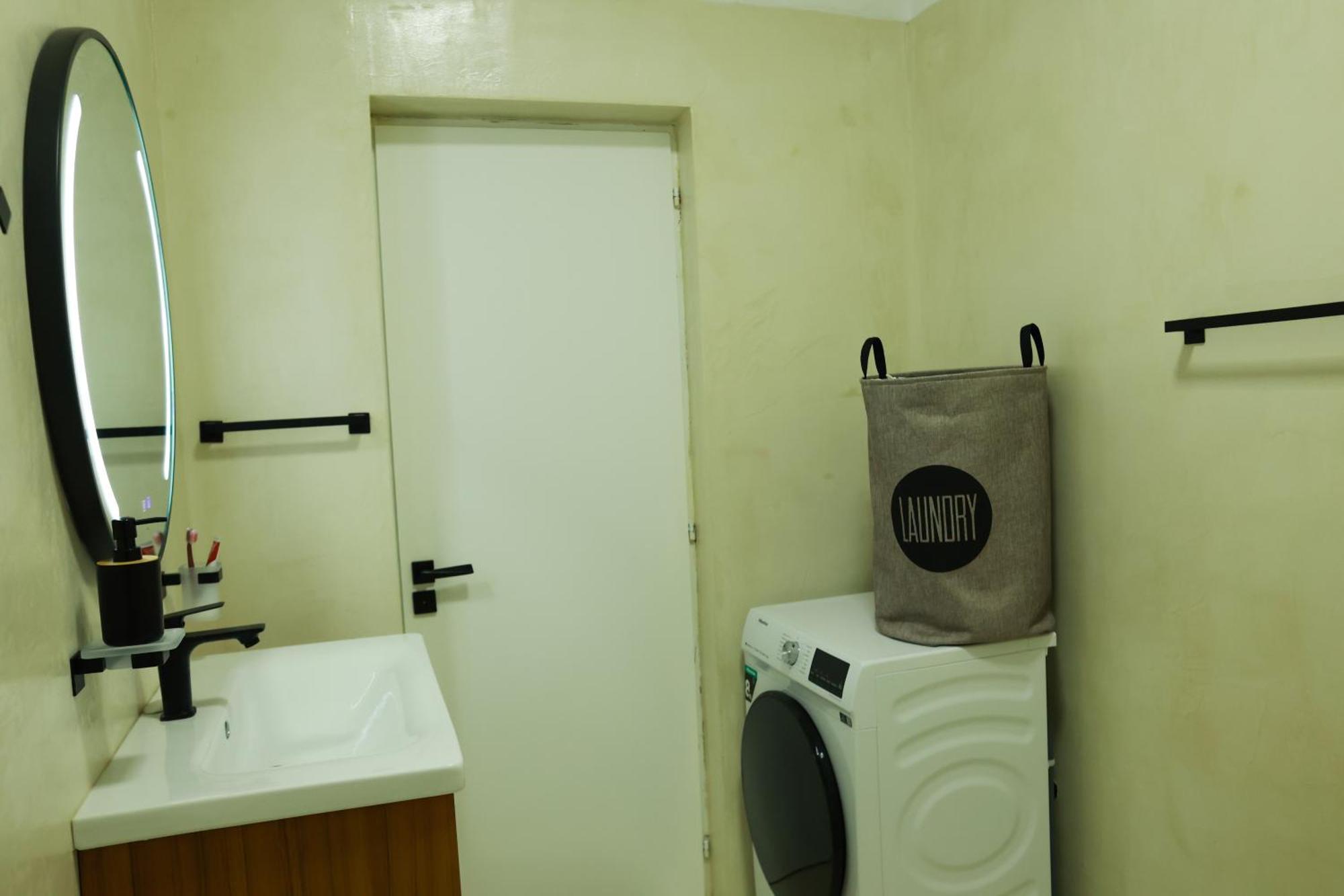 Bianca Vista Tirana Apartment ภายนอก รูปภาพ